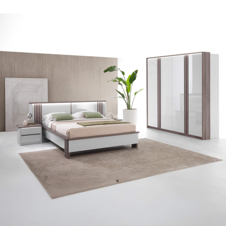 Roupeiro 4 Portas com LED PESARO - Closet with Crash Doors Roupeiro 4 Portas com LED PESARO - Closet with Crash Doors