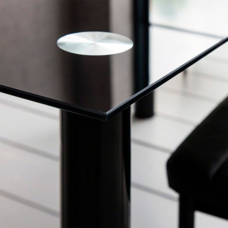 Pack mesa SHADE + 6 cadeiras ZARA II - preto Pack mesa SHADE + 6 cadeiras ZARA II - preto