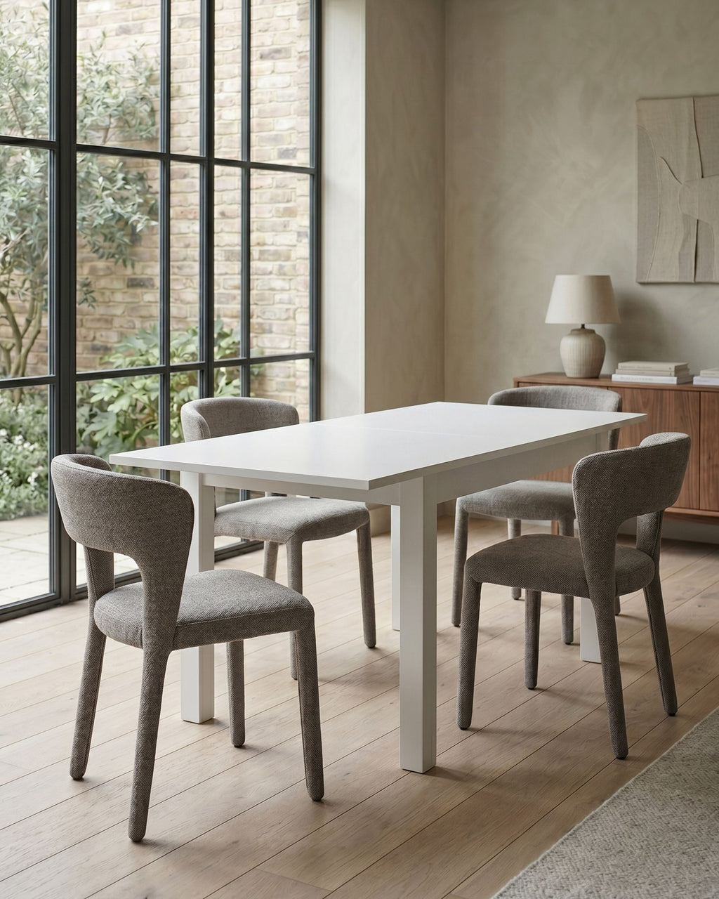 COBURG Extendable Table