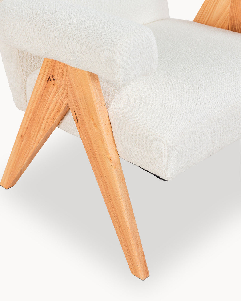 HOLLY Armchair