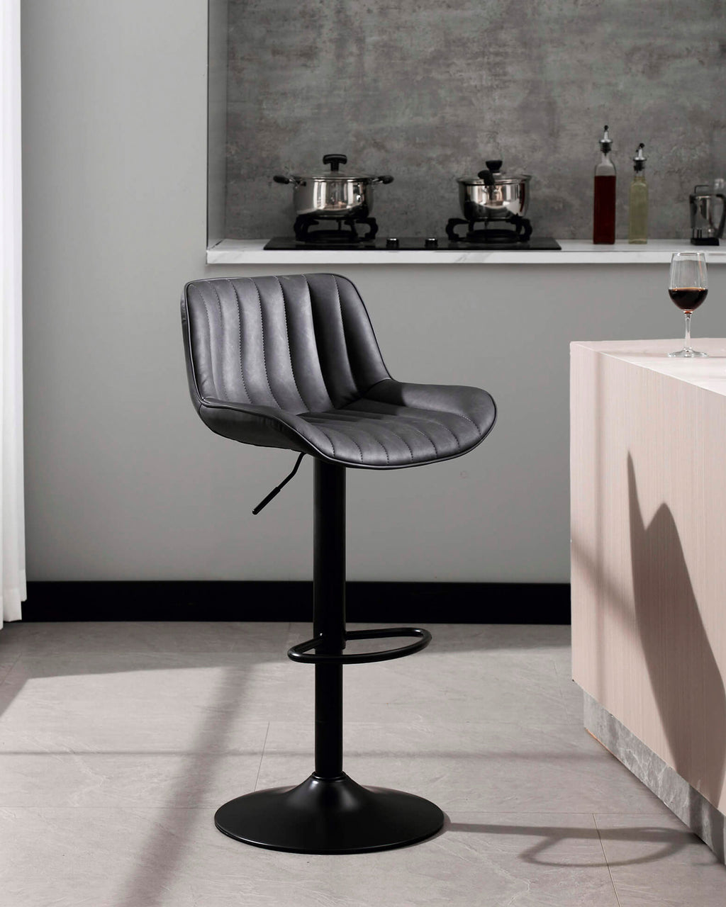 ROBBY swivel bar stool