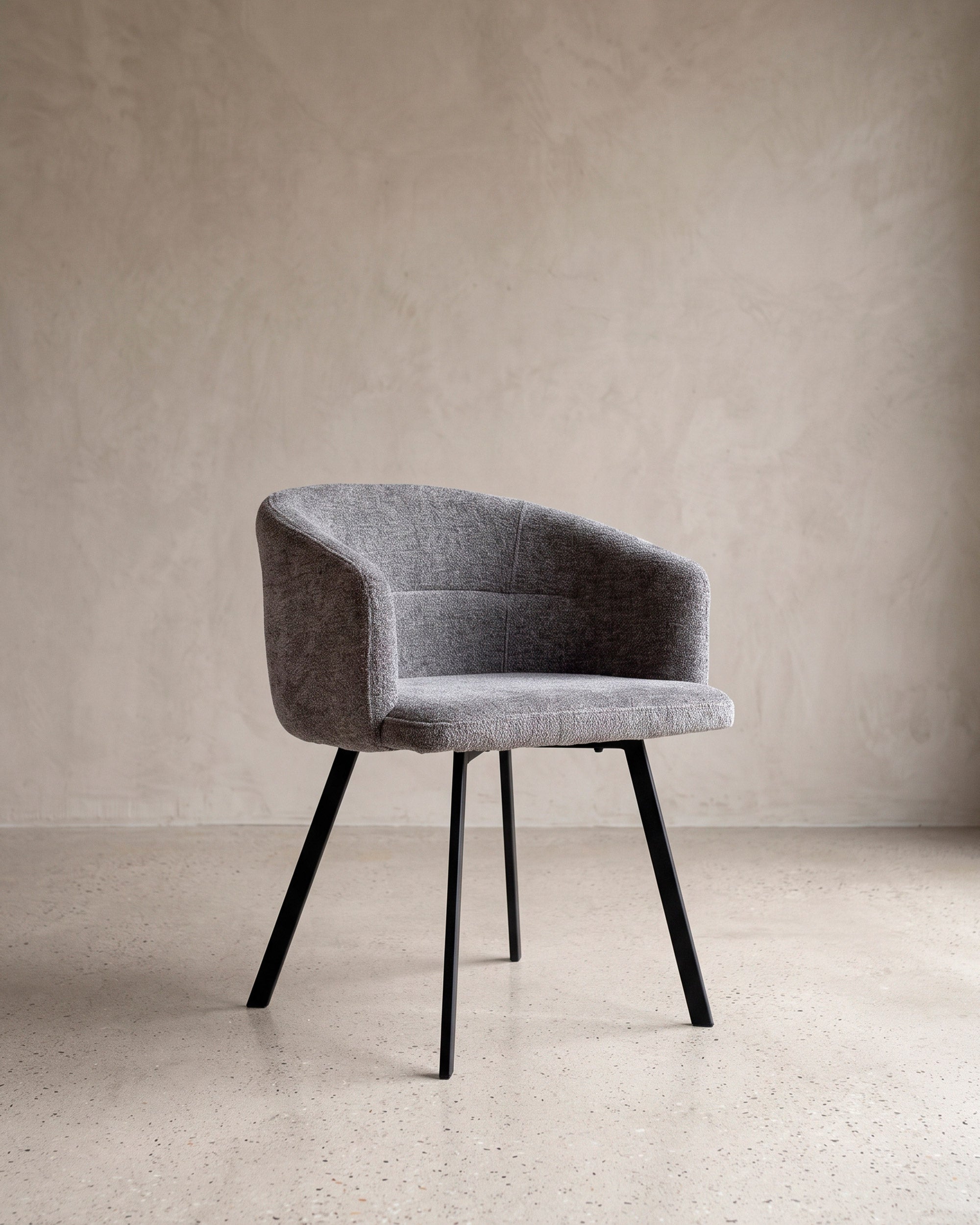 AMORI Chair