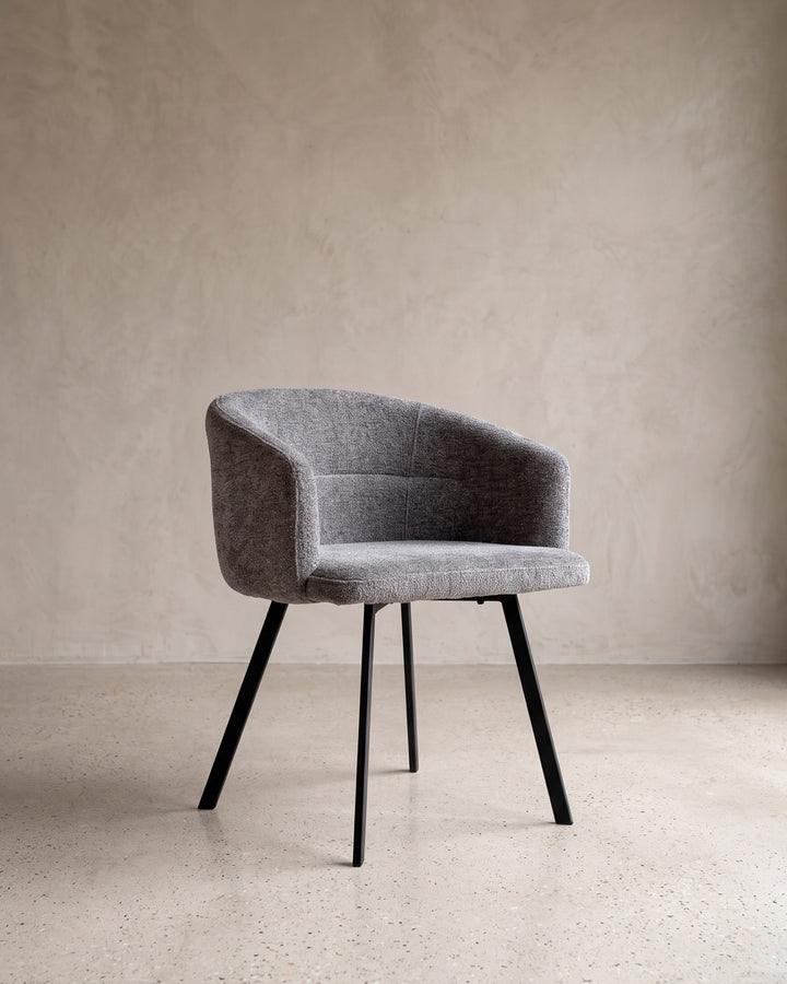 AMORI Chair