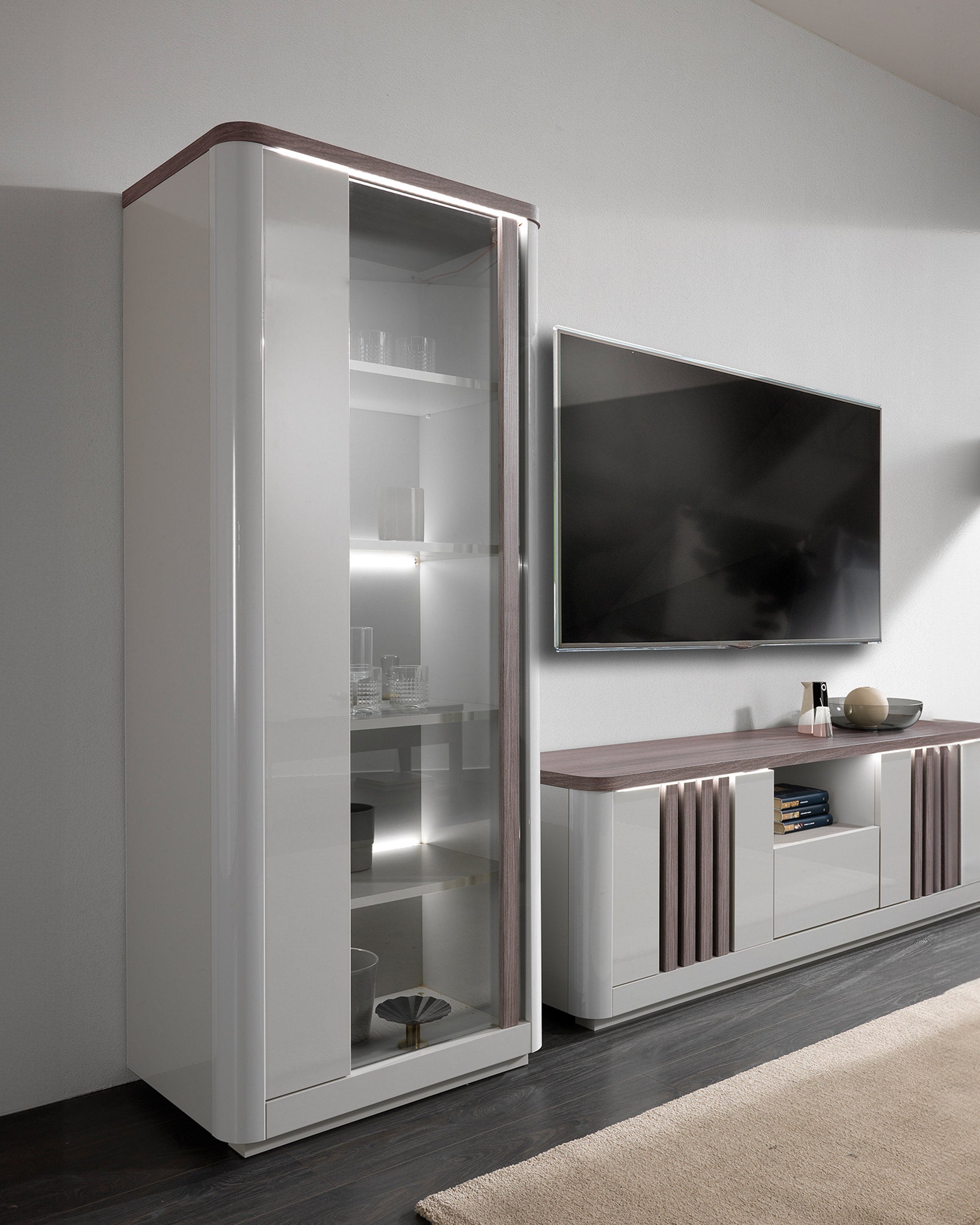 PESARO Display Cabinet with 1 Door and LED