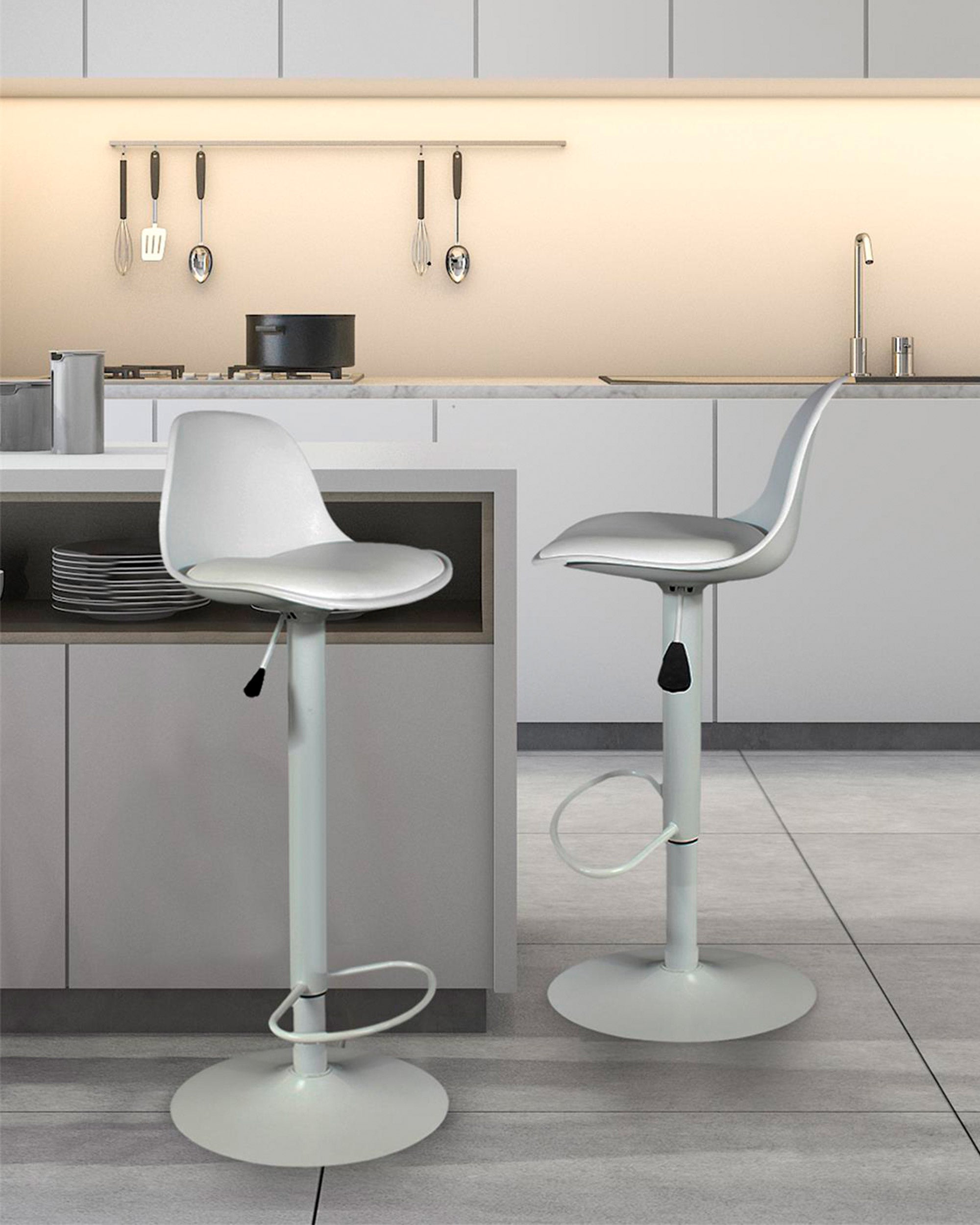 ISAAC bar stool