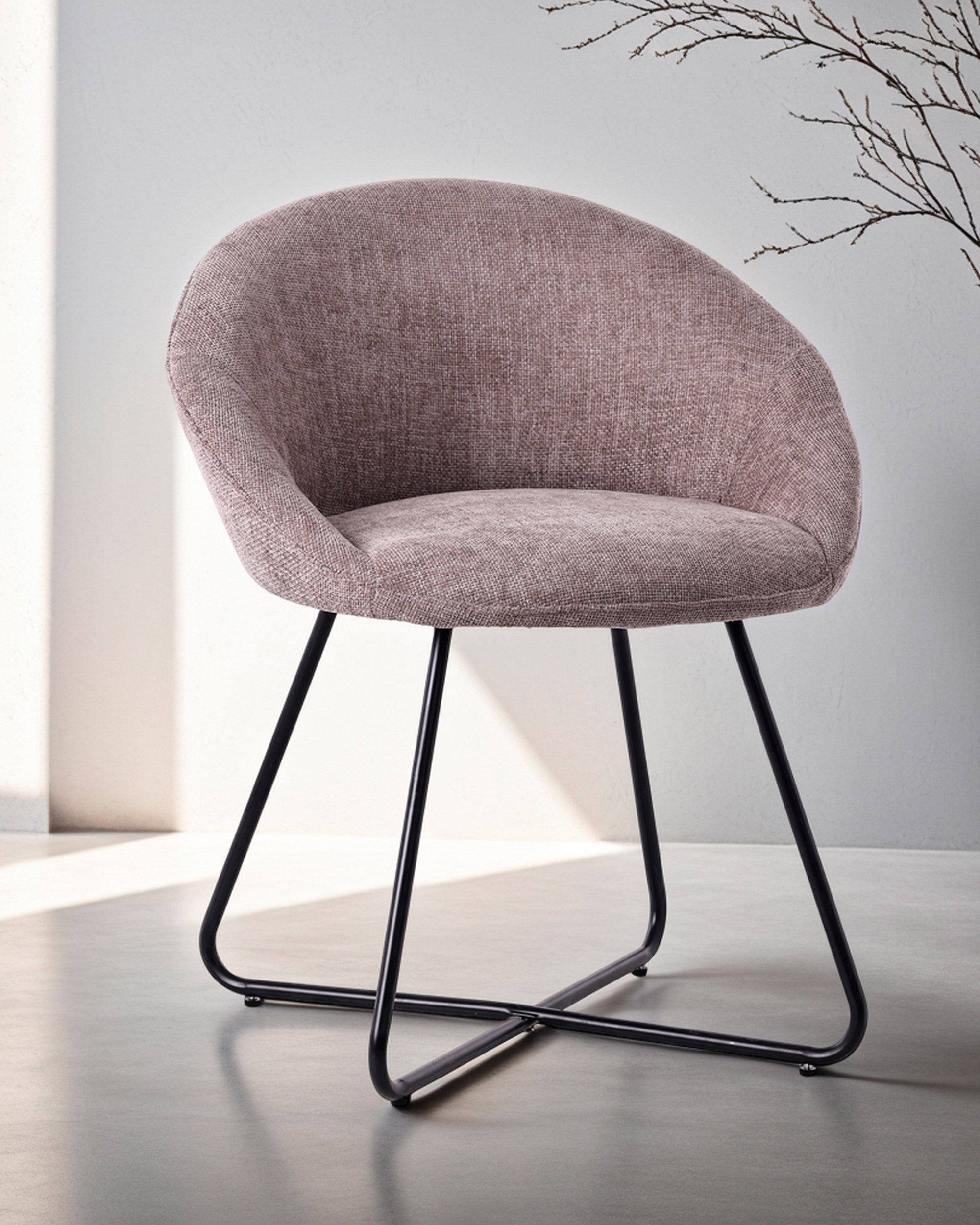 ALMA Chair