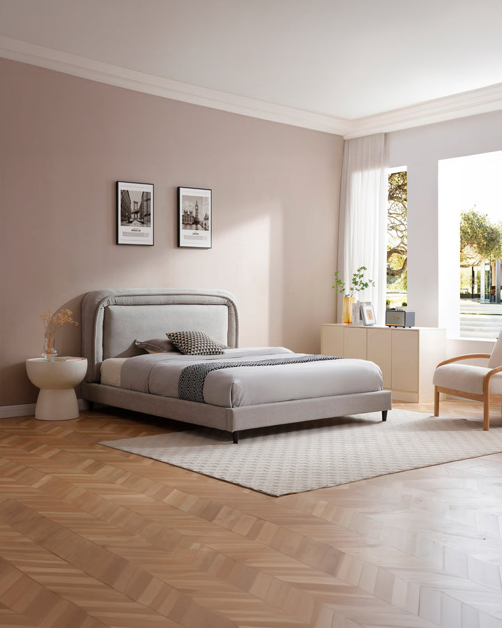 Cama de casal COLETTE estofada