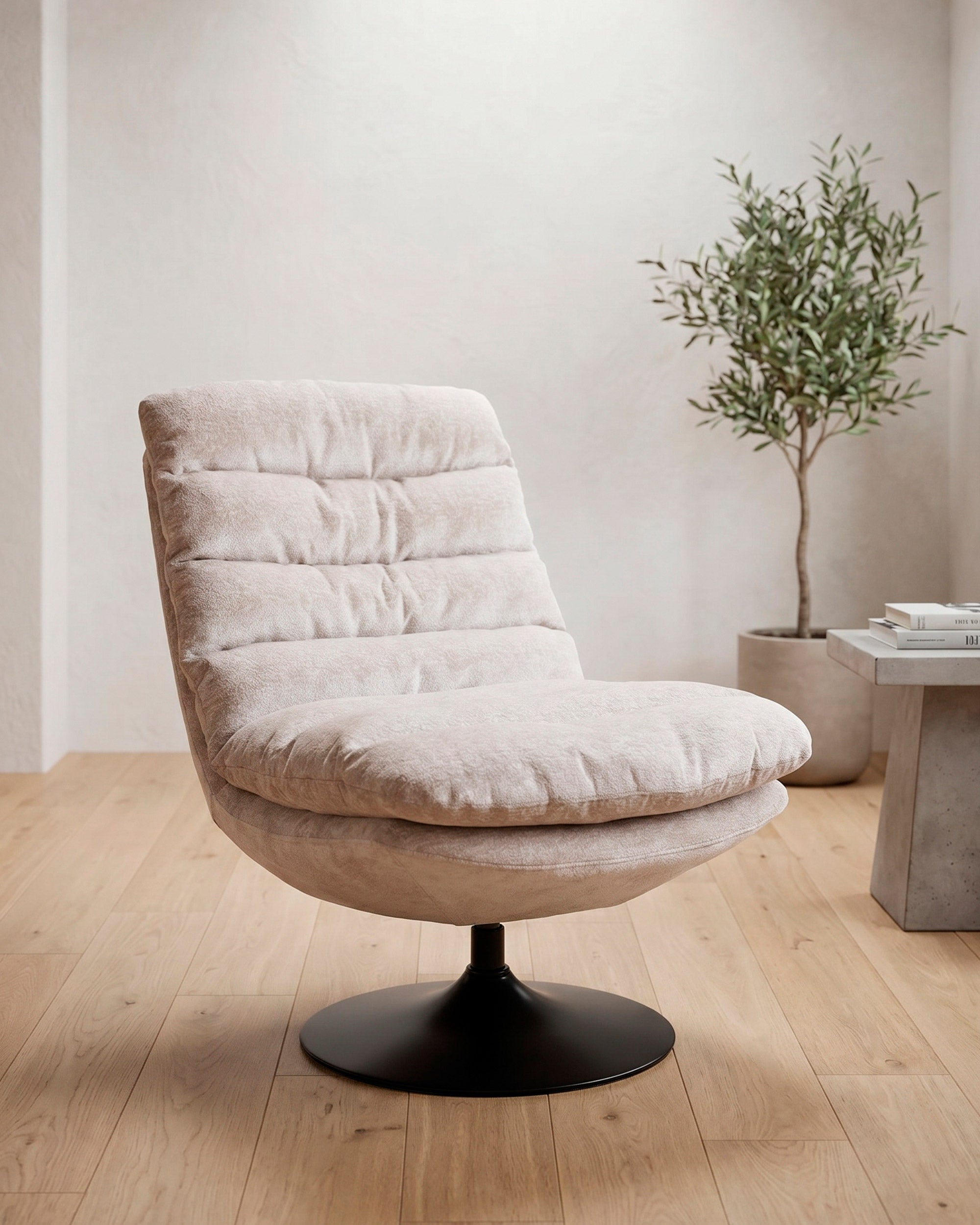 Swivel armchair SCALLY