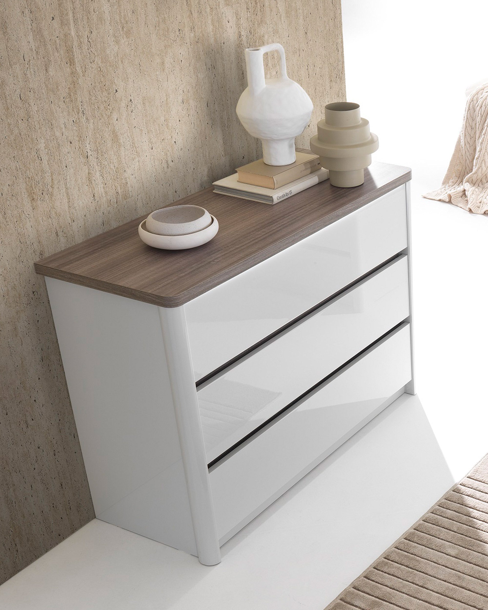 PESARO Chest of Drawers with LED