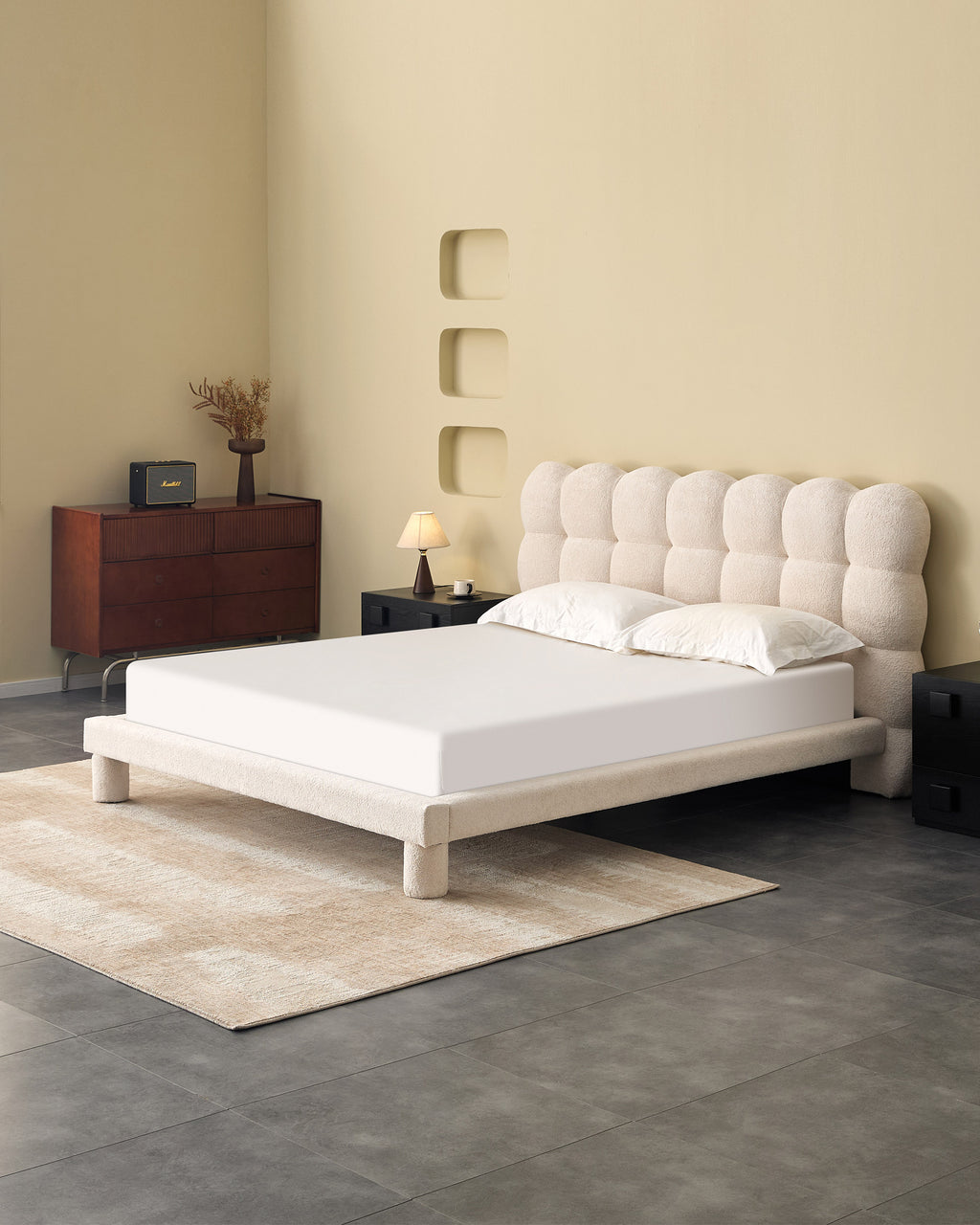 LEEDS Double bed