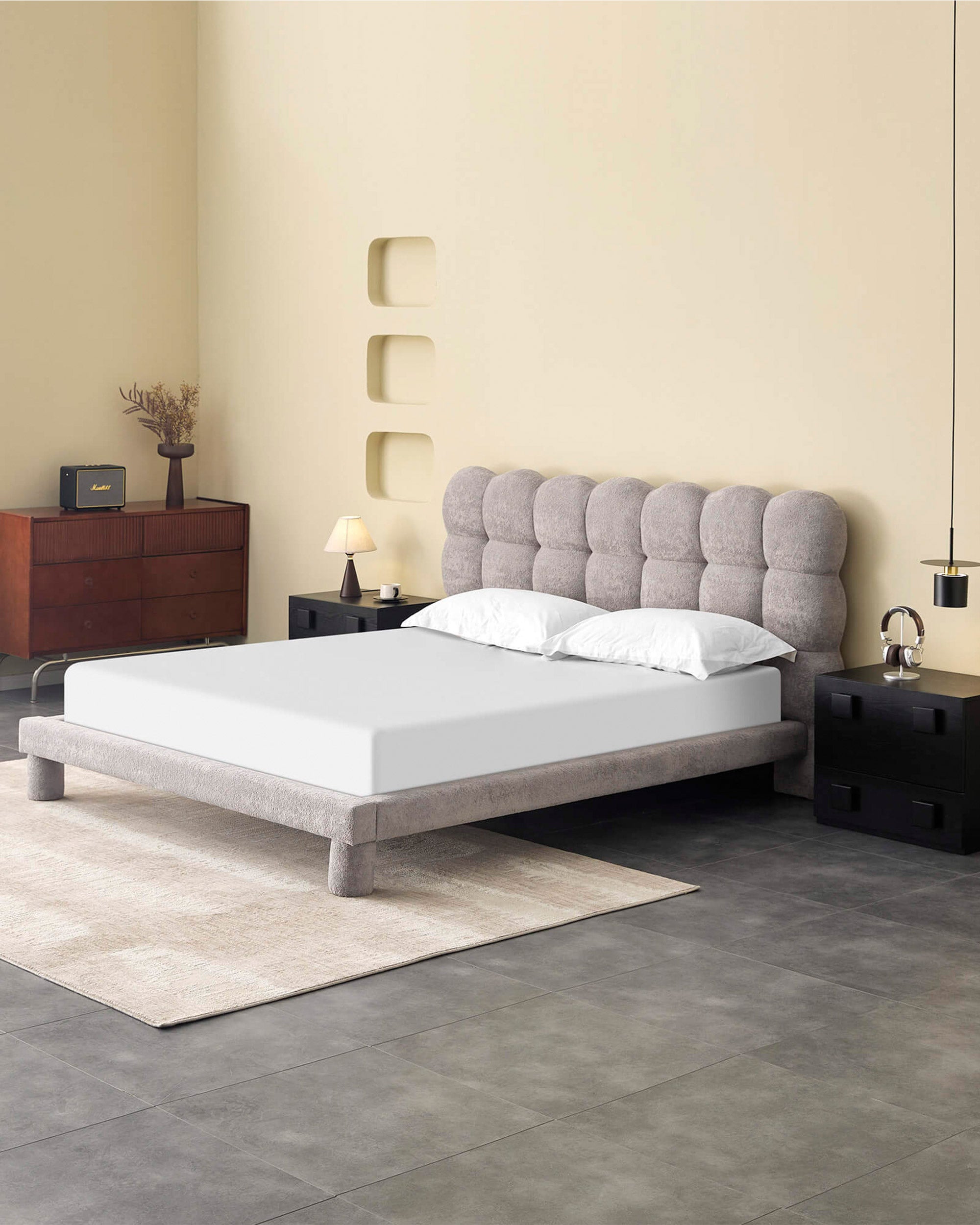 LEEDS Double bed