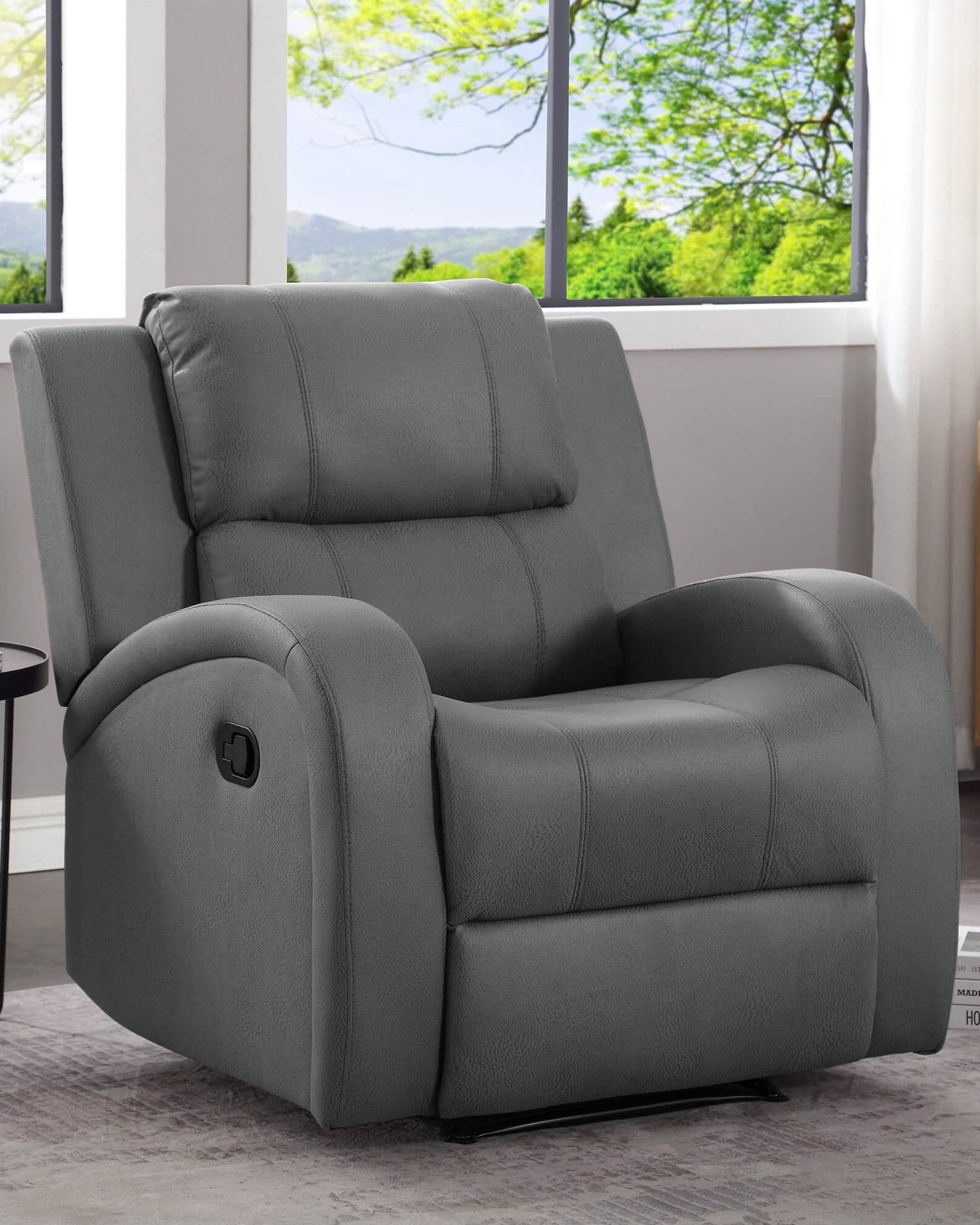 SOLO manual recliner relax armchair