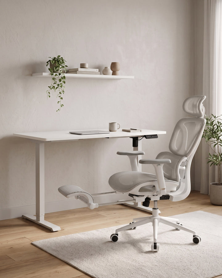 MASTER reclining office chair with footrest