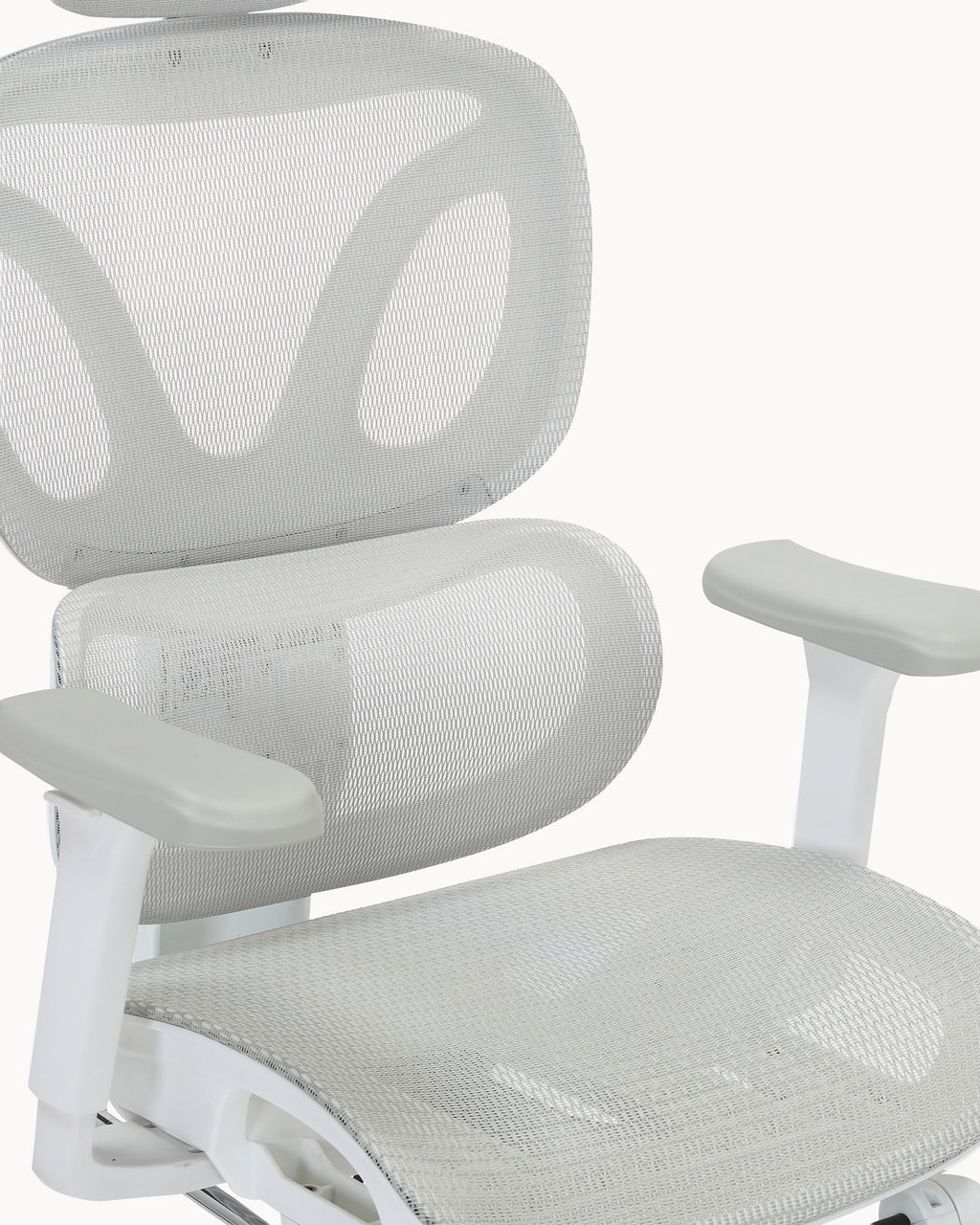 MASTER reclining office chair with footrest