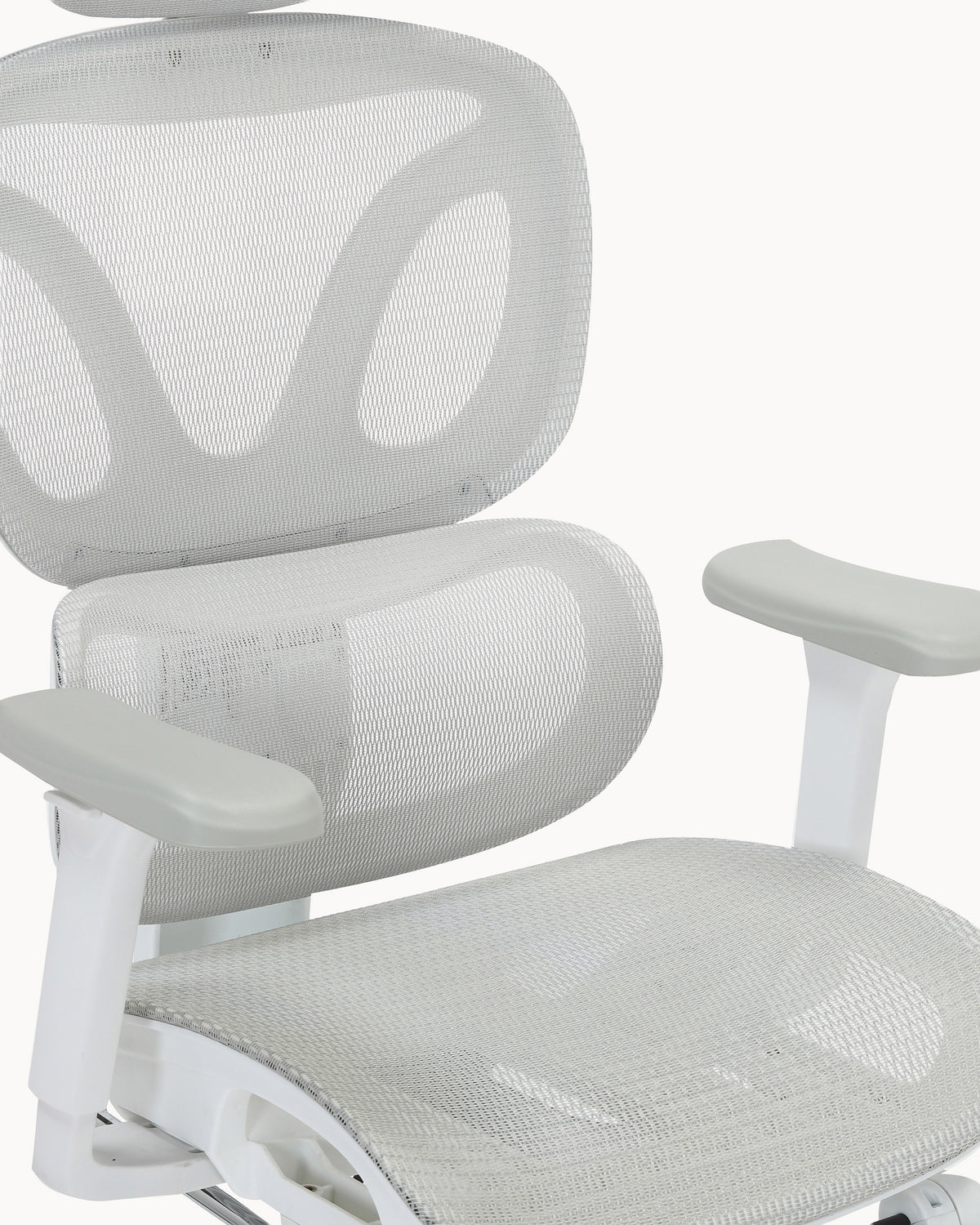 MASTER reclining office chair with footrest