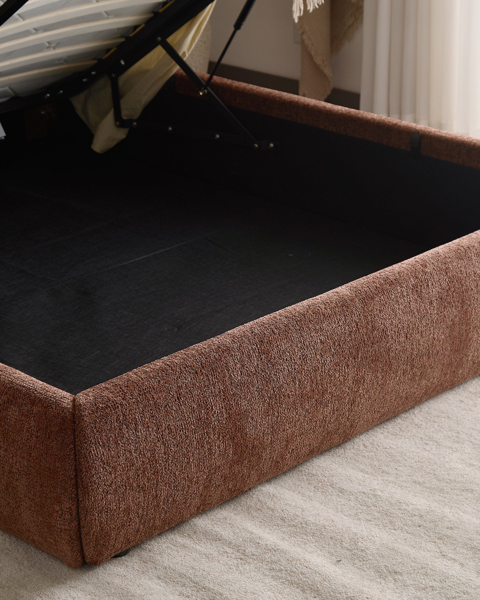 MONICA lift-up double bed
