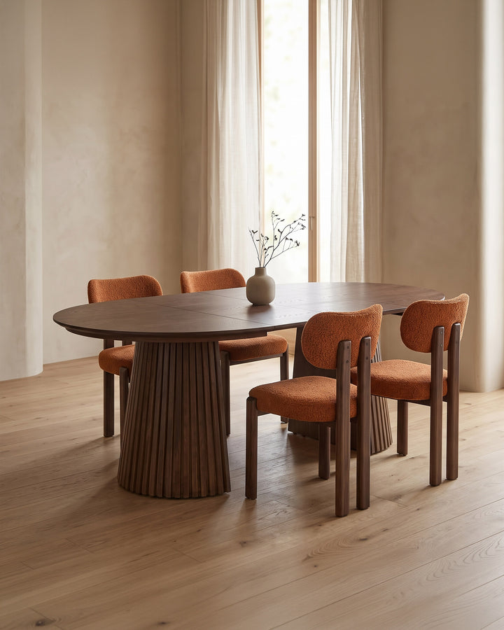 ORIGAMI extendable round dining table (120-200cm)