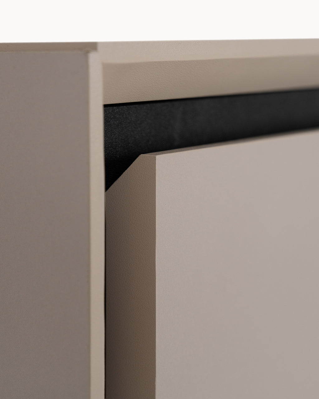 Móvel TV ARONA com 3 portas