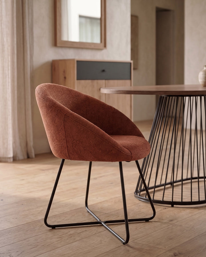 ALMA Chair
