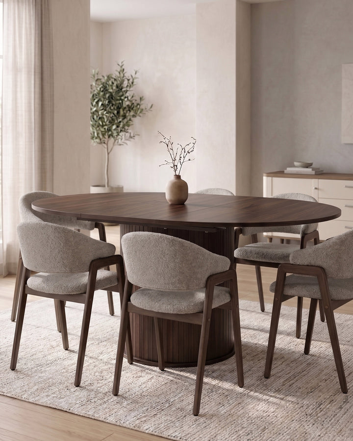 GORDON extendable round dining table (120-160cm)