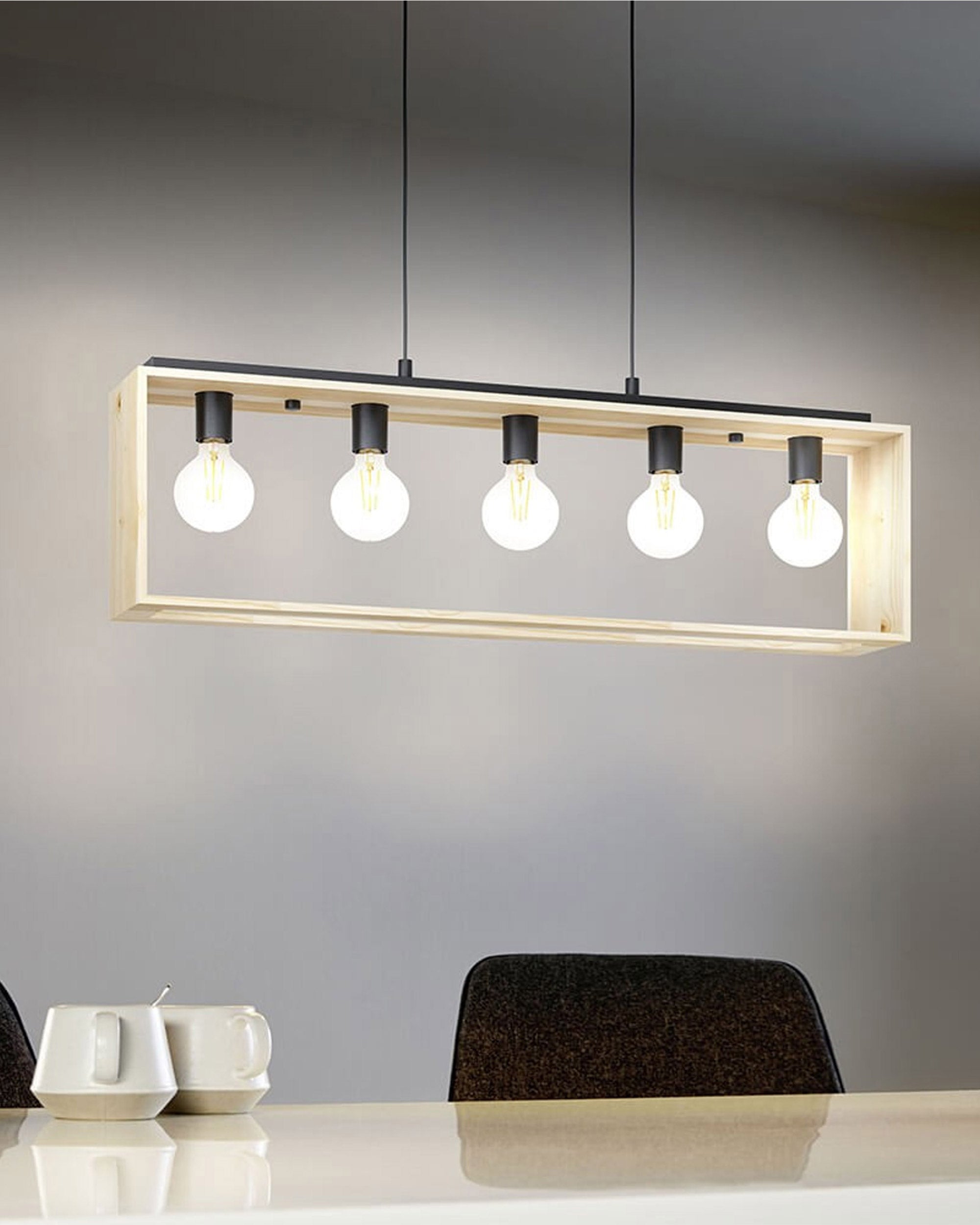 "FAMBOROUGH" E27 Suspended Ceiling Light (43414) 1000mm