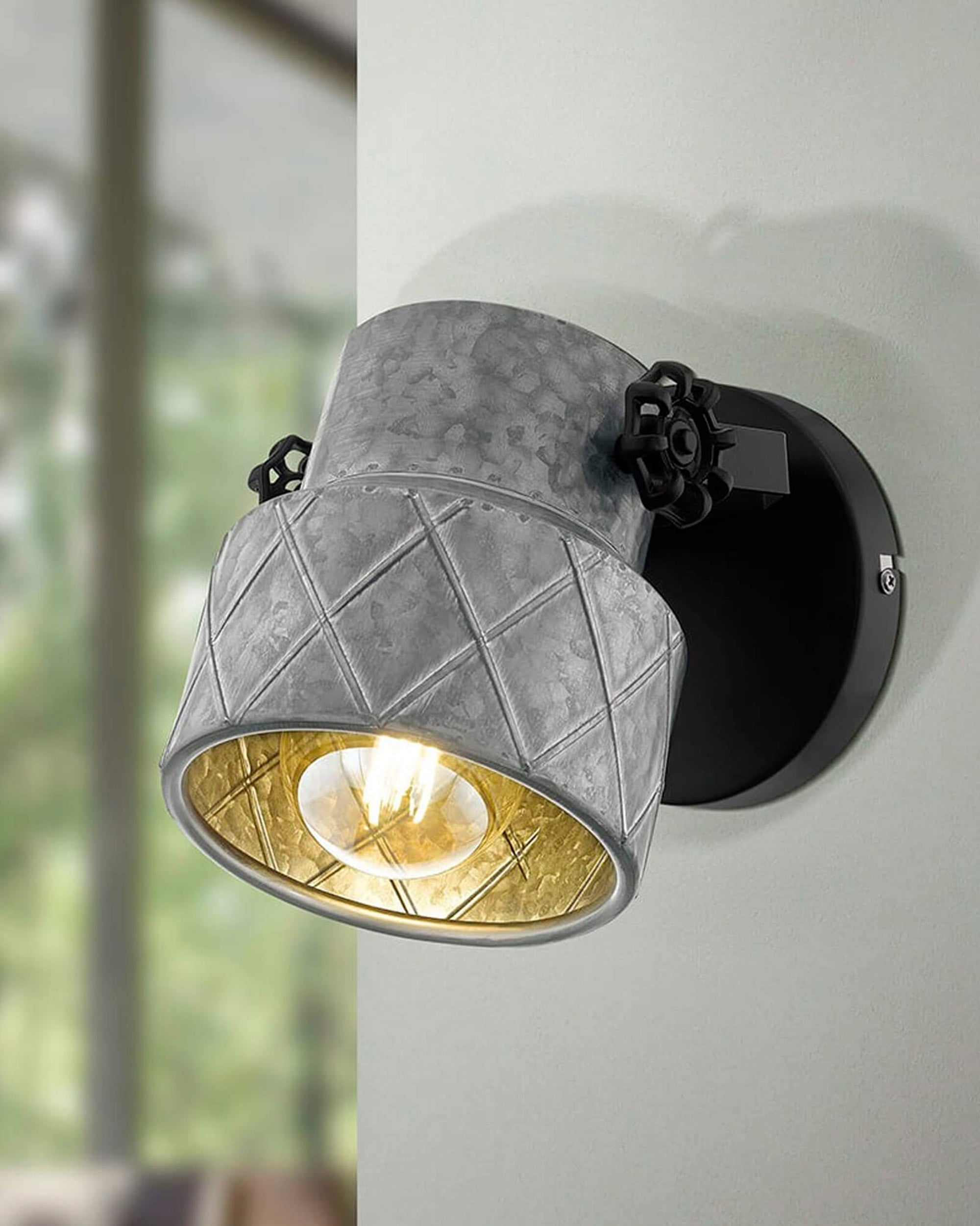 Wall Light E27 "HILCOTT" (39868)