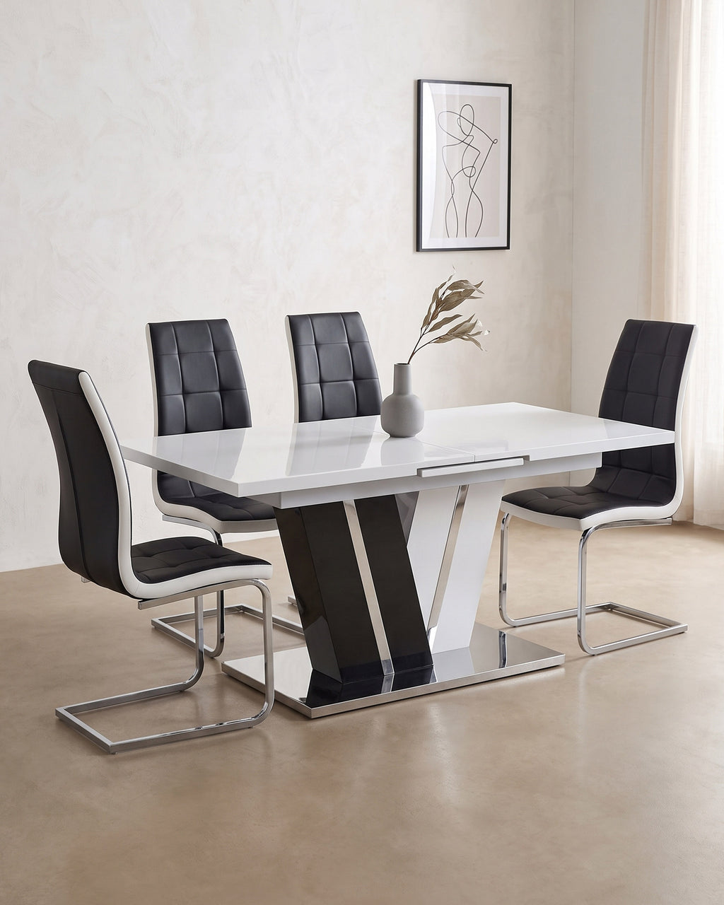 NAOMI extendable table + 4 LUCAS II chairs pack