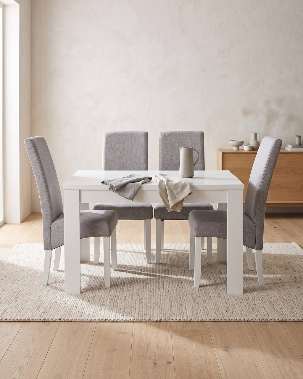 Pack mesa extensível BUDAPESTE + 4 cadeiras DALAS