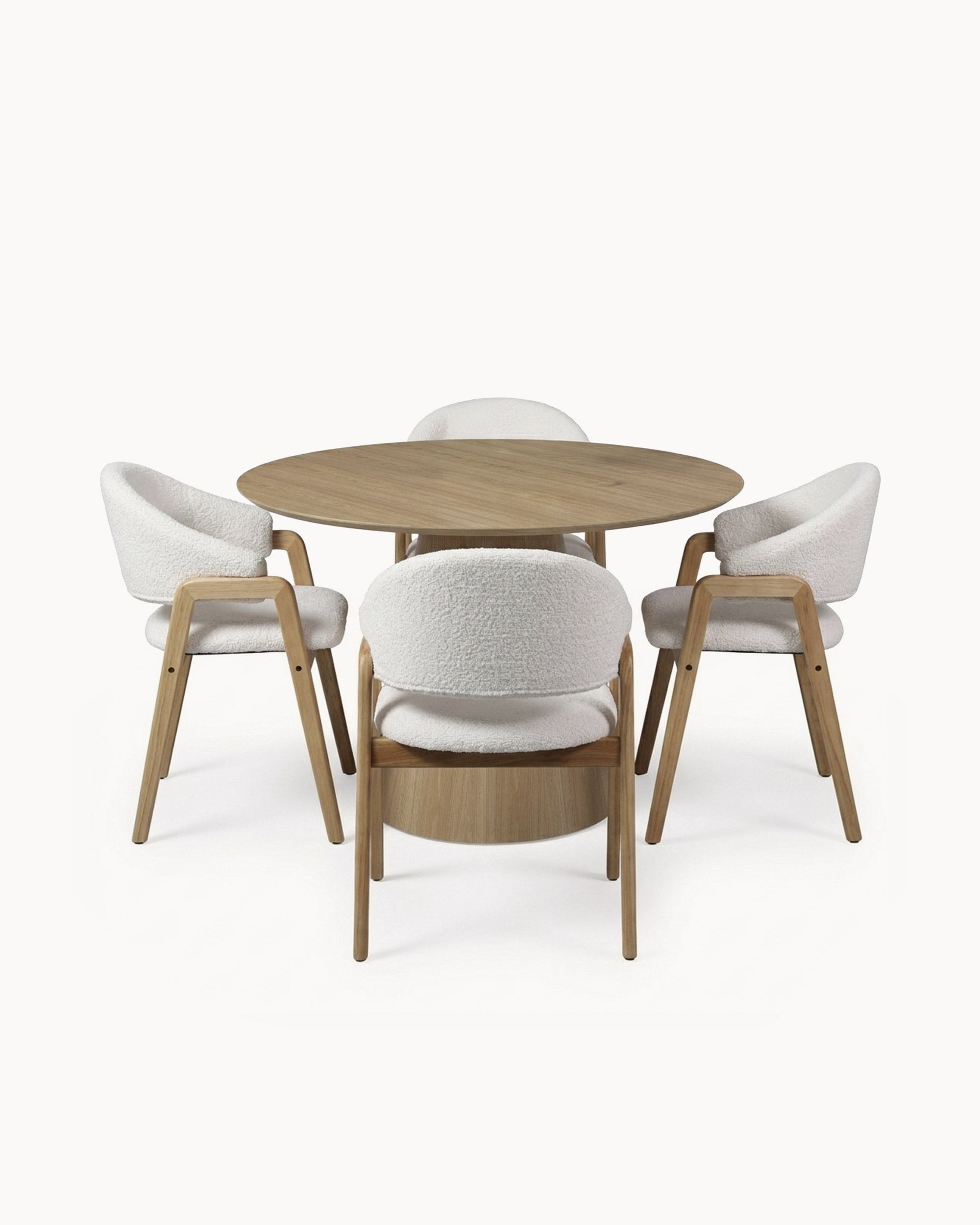ANATA round table + 4 SCARLETTE chairs pack